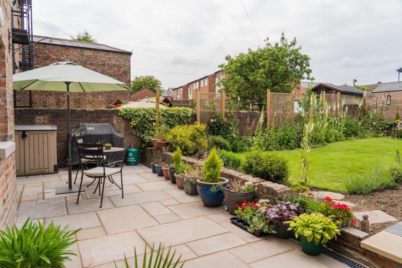 요크 Monkbridge House B&B 외부 사진